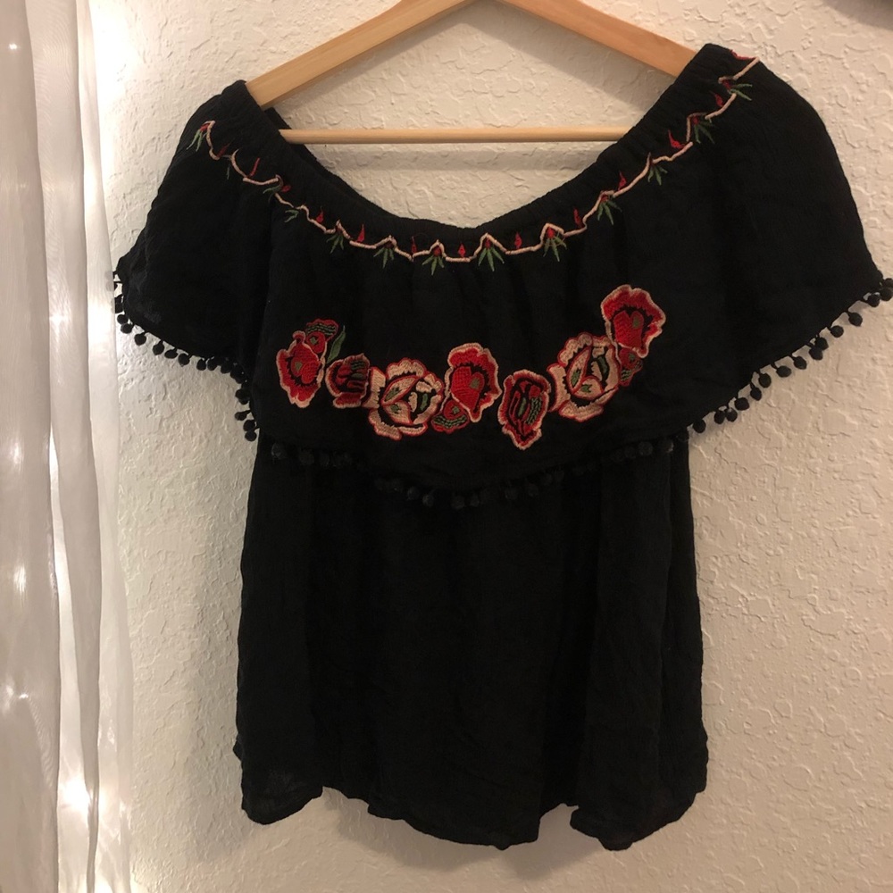 NWOT Off the Shoulder Embroidered Top